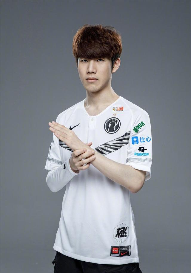 换取纵深冲 换取纵深冲